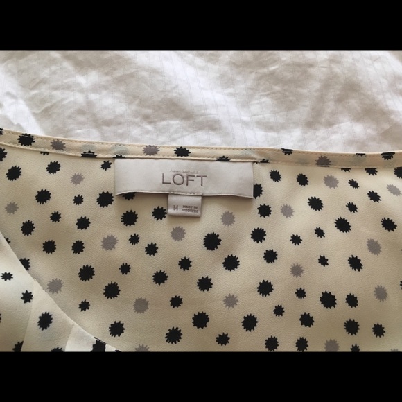 Pleated polka dot blouse - Picture 3 of 3